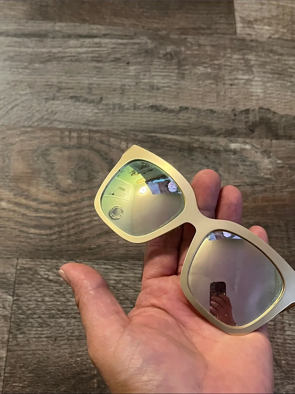 Diff Eyewear Cat Eye Sunglasses in Gold Frame with Rose-Tinted Lenses